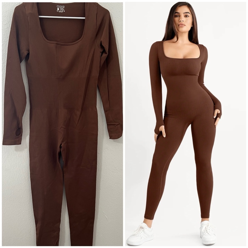 OQQ Women’s Size Large NWOT Brown Seamless Thumb Hole Long Sleeve Jumpsuit
